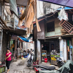 Hanoi, passage près de la rue Hàng Khoai 