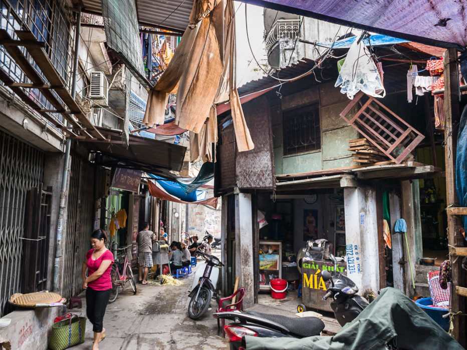 Hanoi, passage près de la rue Hàng Khoai