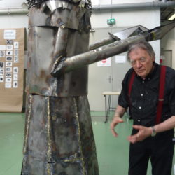 MRZ et la statue de fer juin 2018 au PIL Rue Barrault 