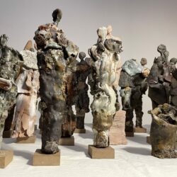Statuettes grès cuites au Tongkama